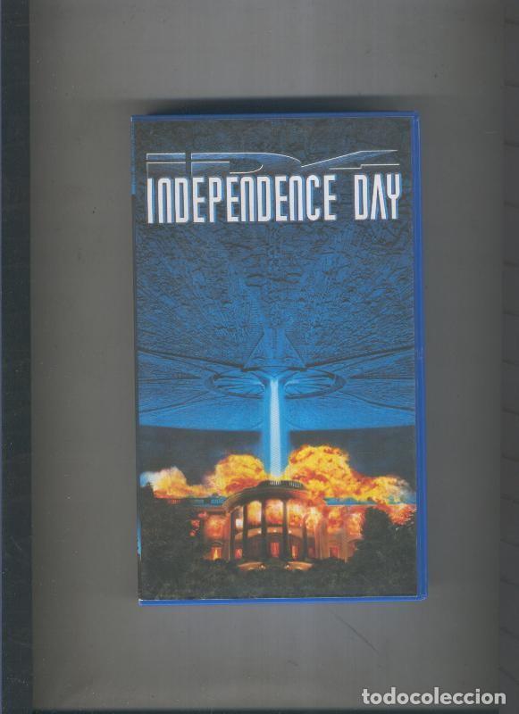 Collection Magazines and Newspapers: Video VHS: Independence Day - Varios
