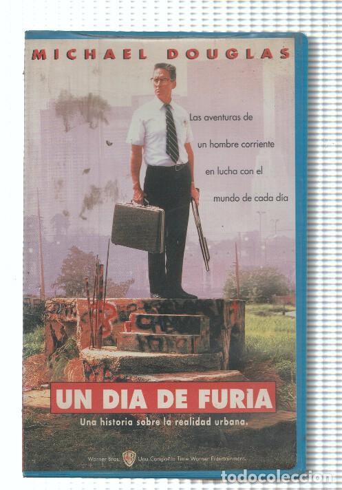 Collection Magazines and Newspapers: VHS-Cine: UN DIA DE FURIA - Michael Douglas - Joel Schumacher