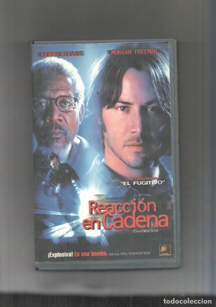 Collection Magazines and Newspapers: Video VHS: Reaccion en Cadena - Virginie Wagon