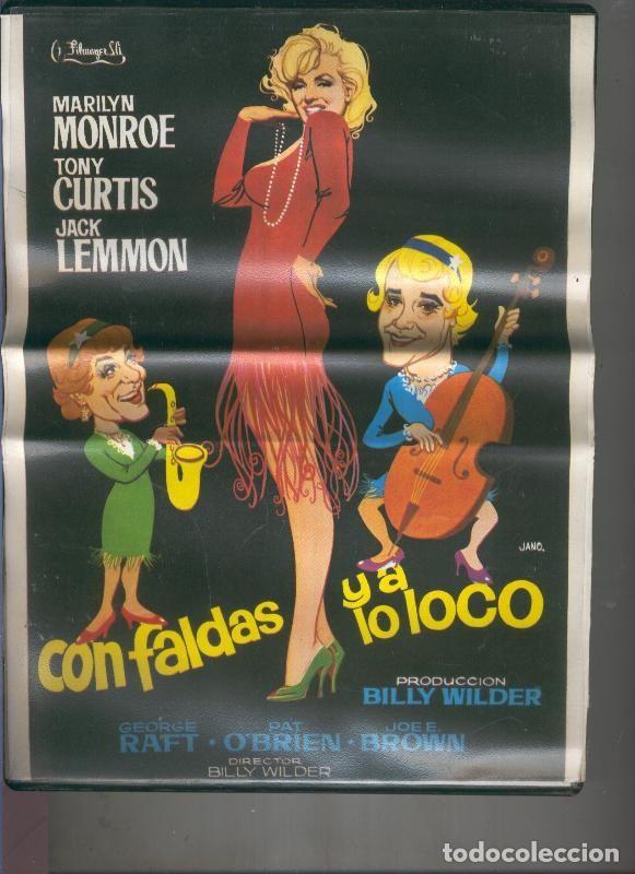 Coleccionismo de Revistas y Peri&oacute;dicos: Video VHS: Con faldas y a lo loco - Varios