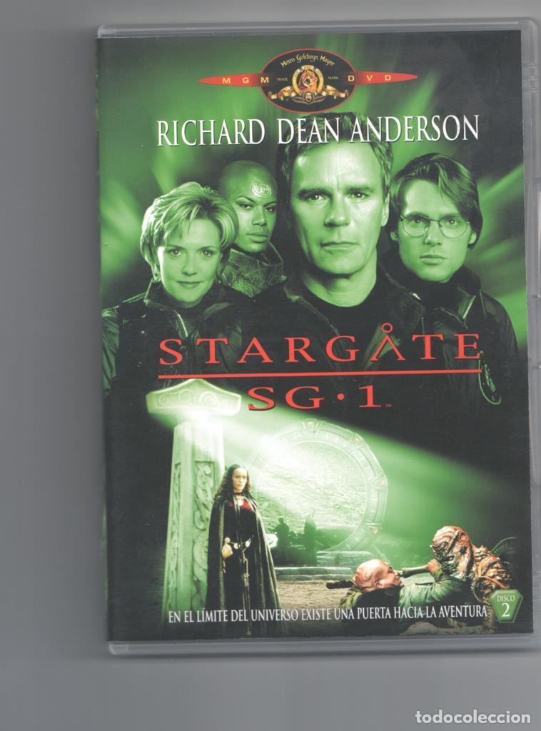 Coleccionismo de Revistas y Peri&oacute;dicos: DVD serie: Stargate SG-1, Temporada 1 Disco 2. Episodios: La vertiente Broca, El primer mandamiento,