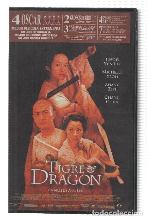 Colecionismo de Revistas e Jornais: VHS-Cine: TIGRE Y DRAGON - Chow Yun Fat, Micelle Yeoh (Lauren 2001) - Ang Lee