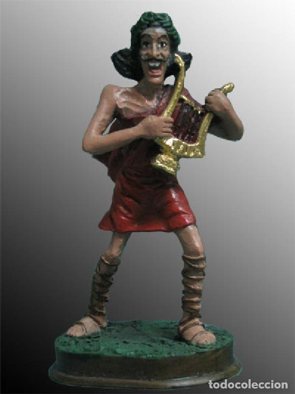 Collection Magazines and Newspapers: Figura Resina Fideo de Mileto serie El Jabato - Darnis