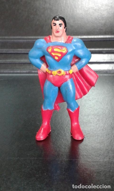 Coleccionismo de revistas y peri&oacute;dicos: Figura de goma: Superman - Varios
