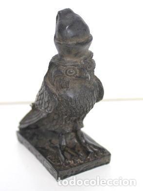 Sammeln von Zeitschriften und Zeitungen: Figura Egipcia: HORUS, Dios Aguila Egipcio (9cm alto) - VARIOS