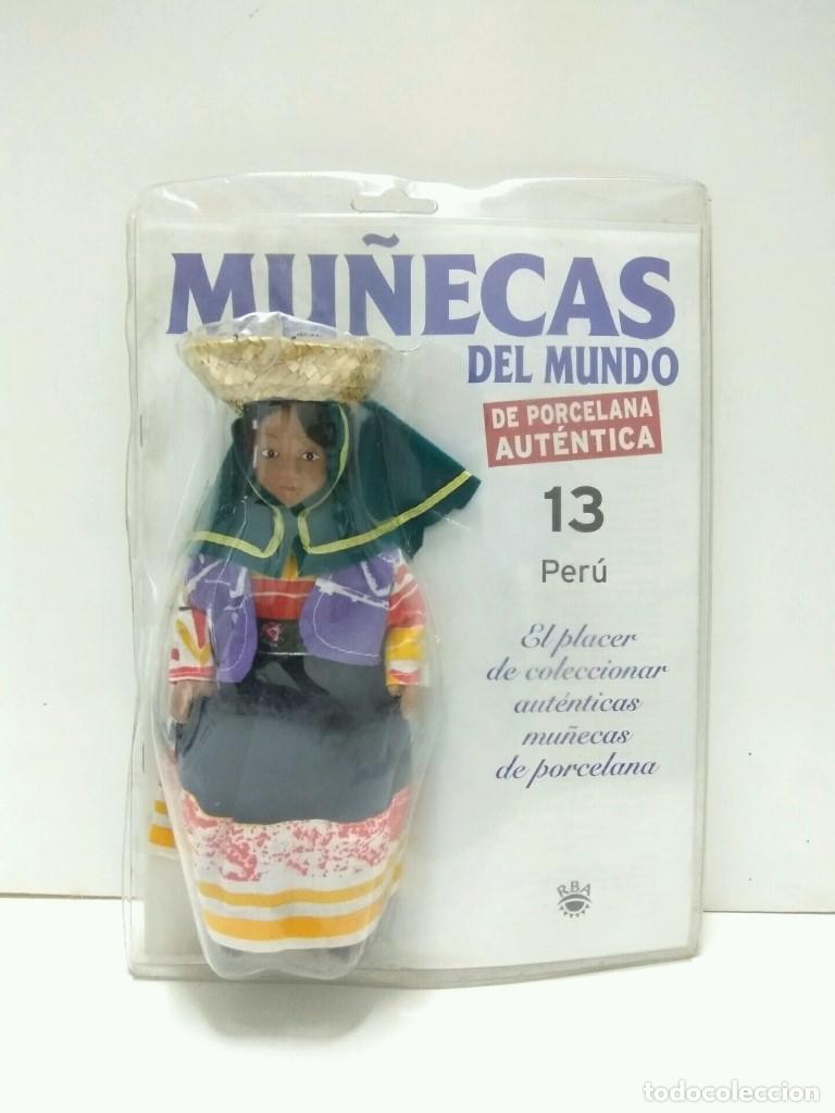 Coleccionismo de Revistas y Peri&oacute;dicos: Mu&ntilde;eca de Porcelana/Porcelain Doll: MU&Ntilde;ECAS DEL MUNDO, NUMERO 13: PERU - RBA