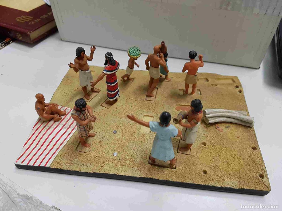 Collezionismo di Riviste e Giornali: Figuras egipcias, mercado lleno de gente