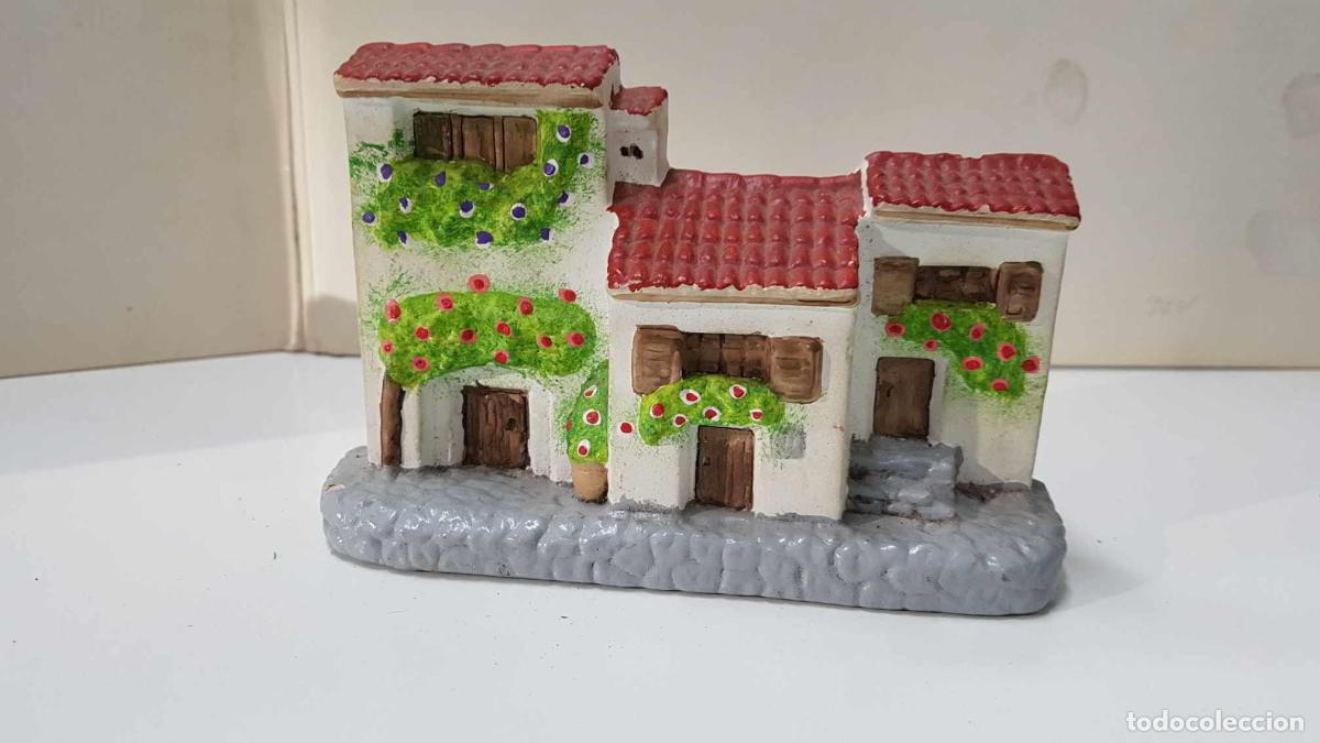 Collectionnisme de Revues et Journaux: figura belen: Casa tipica de pueblo con enredaderas y varias puertas. De resina