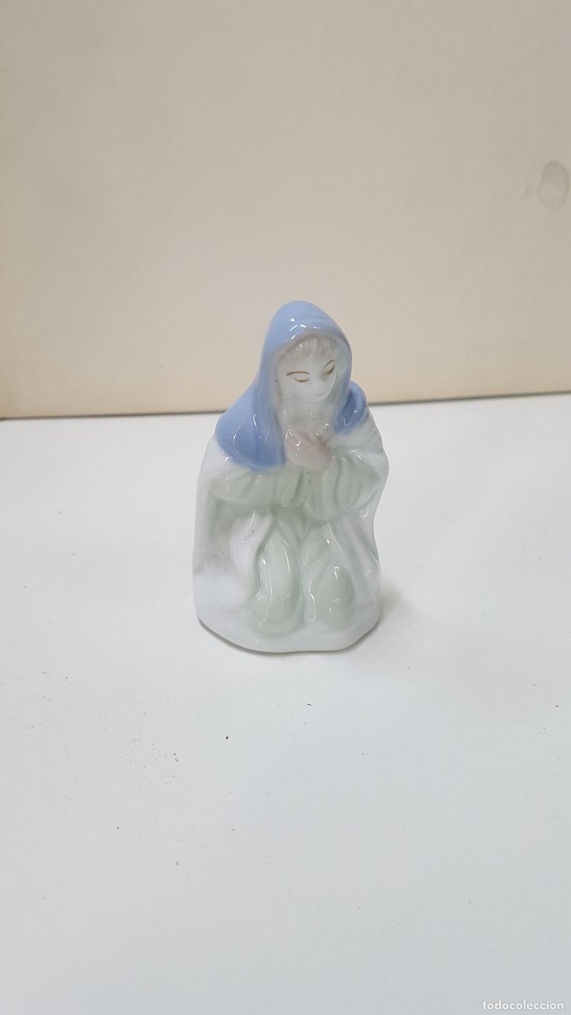 Collectionnisme de Revues et Journaux: figura de belen de porcelana: La Virgen Maria de rodillas