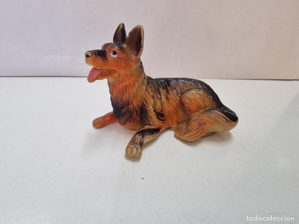 Collezionismo di Riviste e Giornali: Figura de goma: Perro de raza Pastor Alem&aacute;n - NULL