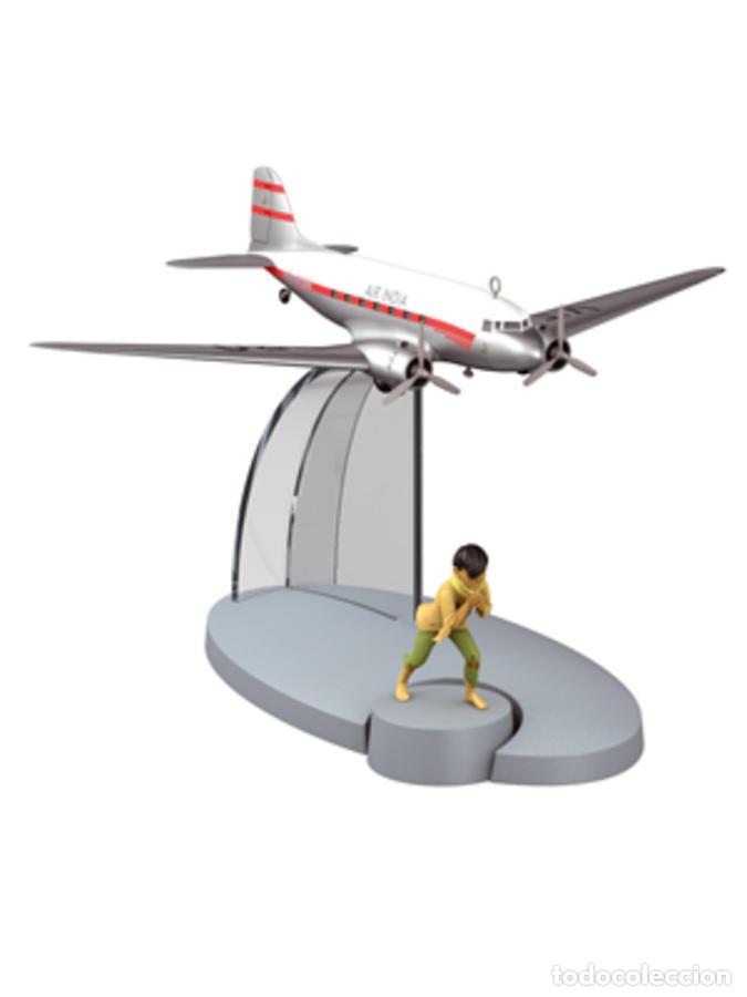 Coleccionismo de revistas y peri&oacute;dicos: Avion Tintin: Tchang en modelo Douglas DC3 - Air India - Tintin en el Tibet (ref. #29532) - Varios