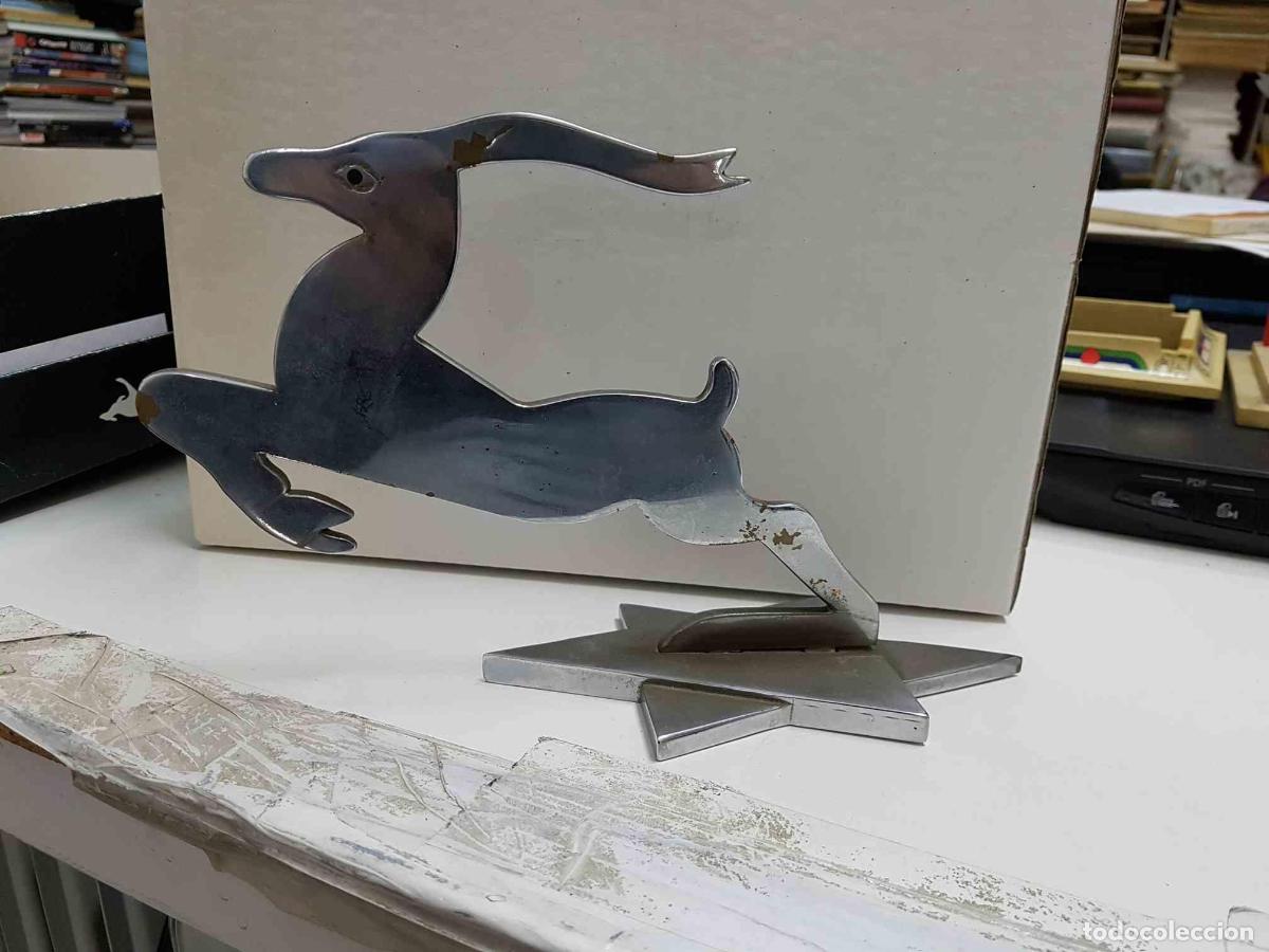 Collectionnisme de Revues et Journaux: Figura, ciervo de metal