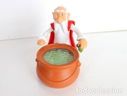 Sammeln von Zeitschriften und Zeitungen: Mu&ntilde;eco PLASTICO: Panoramix serie Asterix (MC Donalds 2008) - Matt Groening