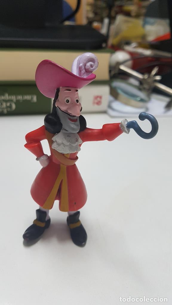 Collection Magazines and Newspapers: Figura de resina: Hook (Capitan Garfio) de Peter Pan - NULL
