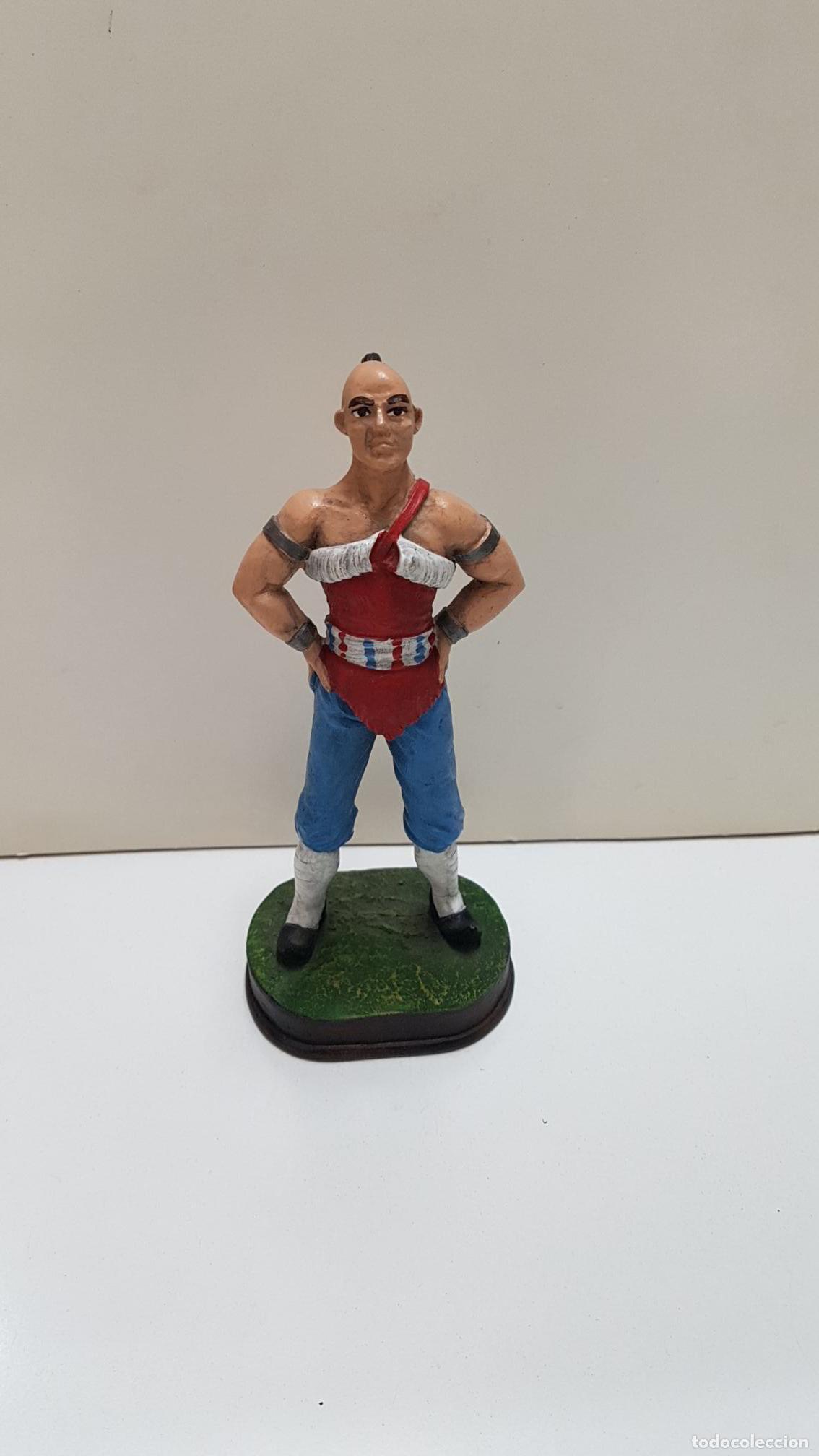 Coleccionismo de Revistas y Peri&oacute;dicos: Figura Resina Karakan serie El Cosaco Verde - Fernando Costa