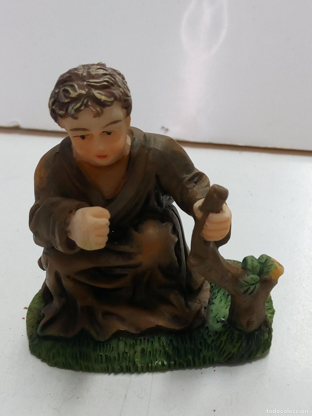 Collection Magazines and Newspapers: Figura decorativa de ni&ntilde;o Caganet