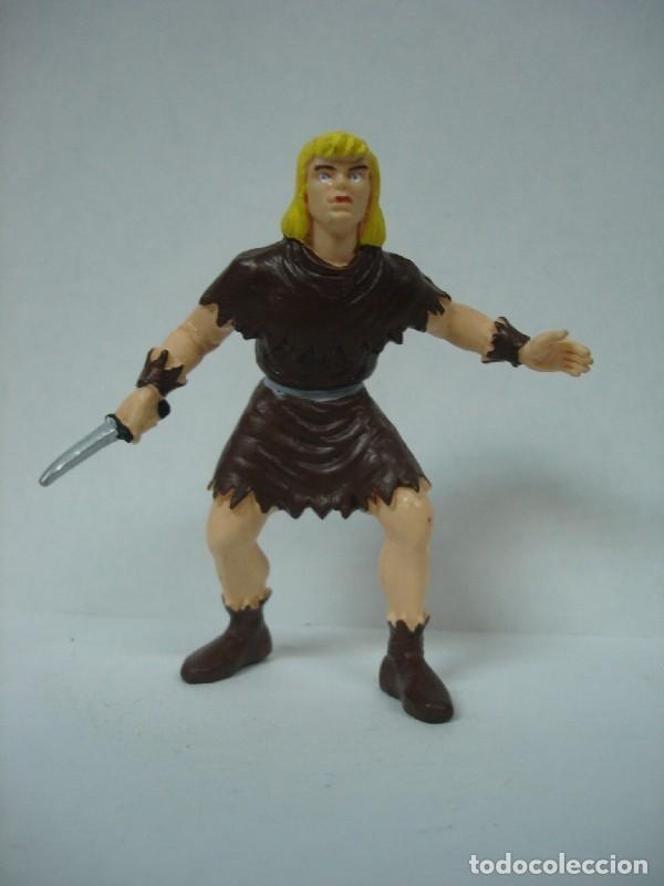 Sammeln von Zeitschriften und Zeitungen: Mu&ntilde;eco de goma: Crispin (color marron oscuro) - Varios