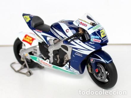 Coleccionismo de Revistas y Peri&oacute;dicos: Moto de Coleccion: HONDA RC212V, Toni Elias (2007) - Honda