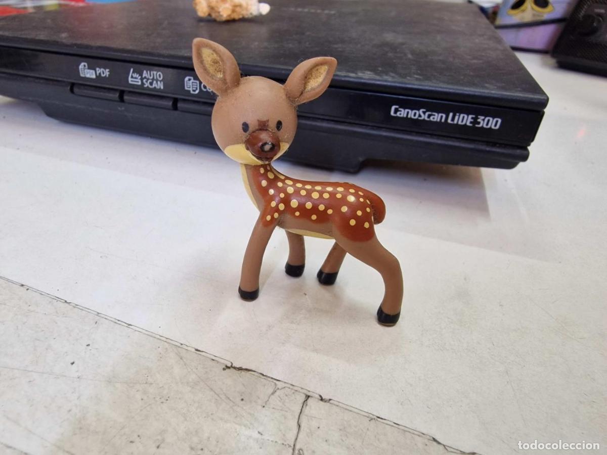 Collectionnisme de Revues et Journaux: Figura PVC: Cervatillo de 5x5.5 cm - NULL