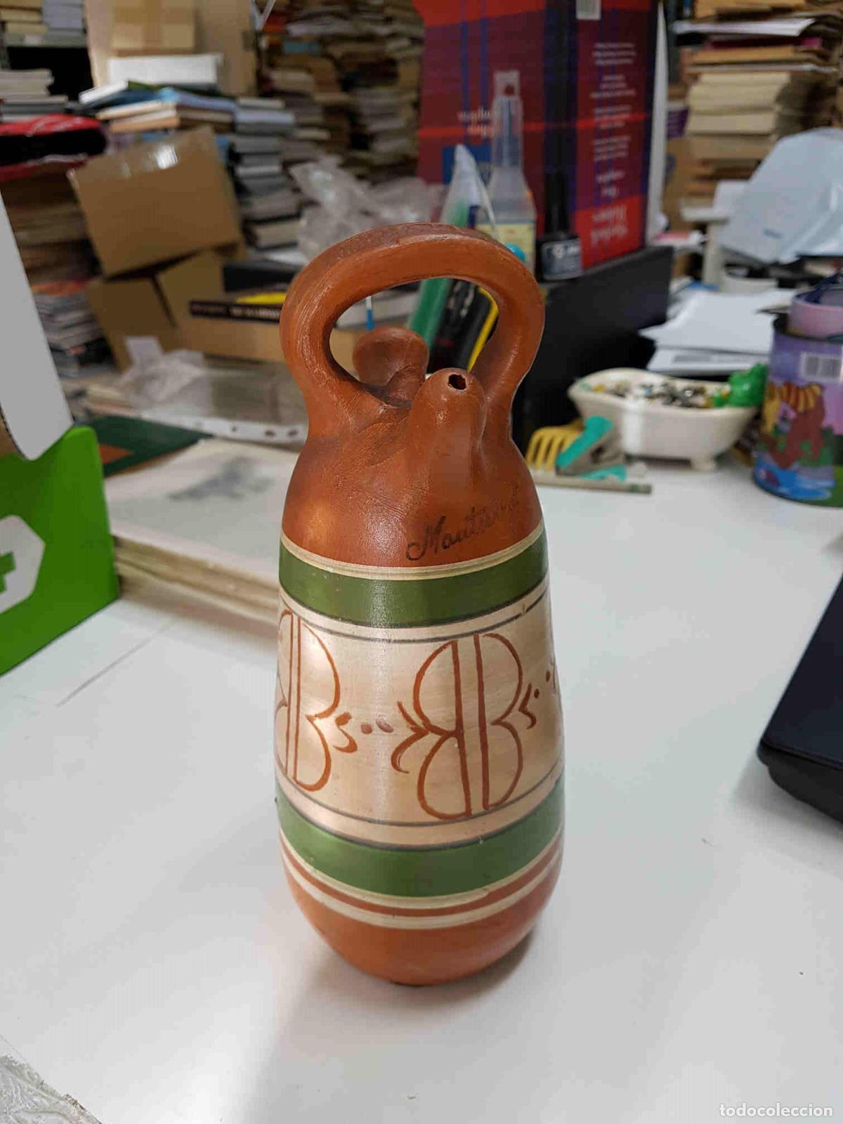 Coleccionismo de Revistas y Peri&oacute;dicos: Botijo de barro