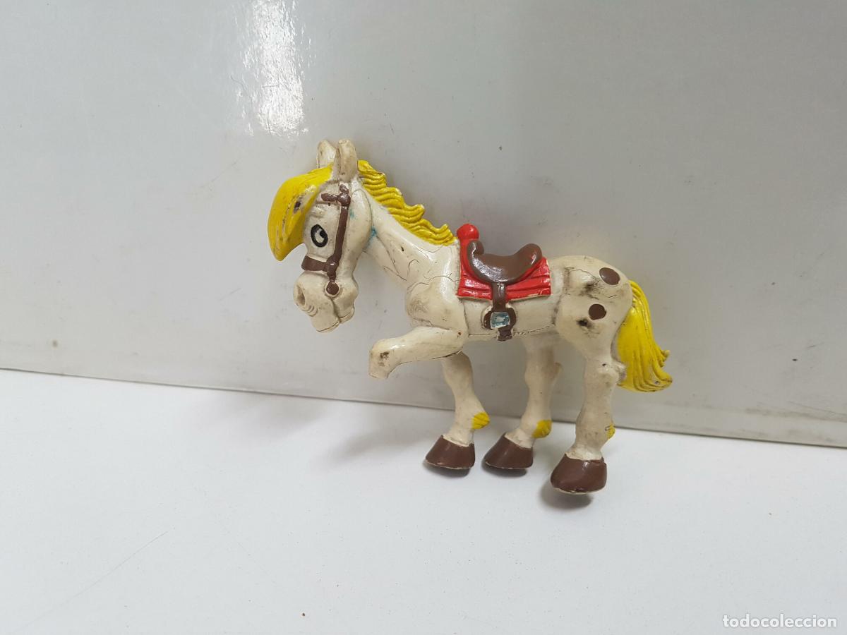 Collection Magazines and Newspapers: Figura de la serie Lucky Luke: Jolly Jumper. Le falta una de las patas