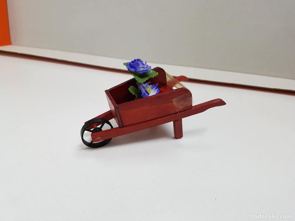 Collectionnisme de Revues et Journaux: Figura: carretilla manual antigua de madera