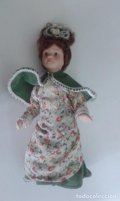 Sammeln von Zeitschriften und Zeitungen: Figura Porcelana control numero 18 (altura aproximada 15 cm) - varios