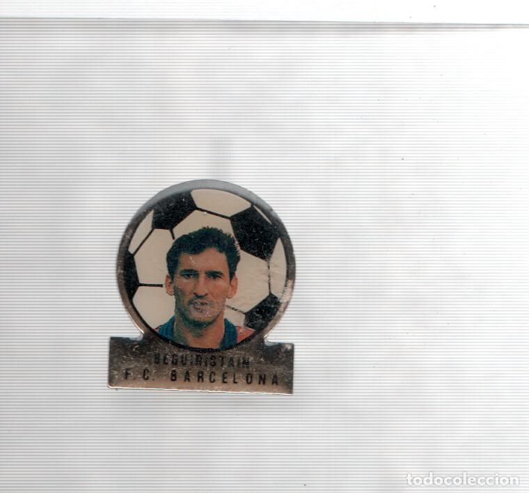 Collectionnisme de Revues et Journaux: Pins: Beguiristain ,jugador del Bar&ccedil;a - Varios