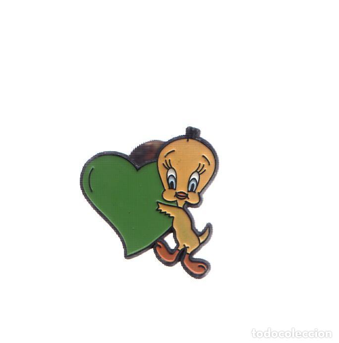 Sammeln von Zeitschriften und Zeitungen: PIN: PIOLIN CON CORAZON VERDE