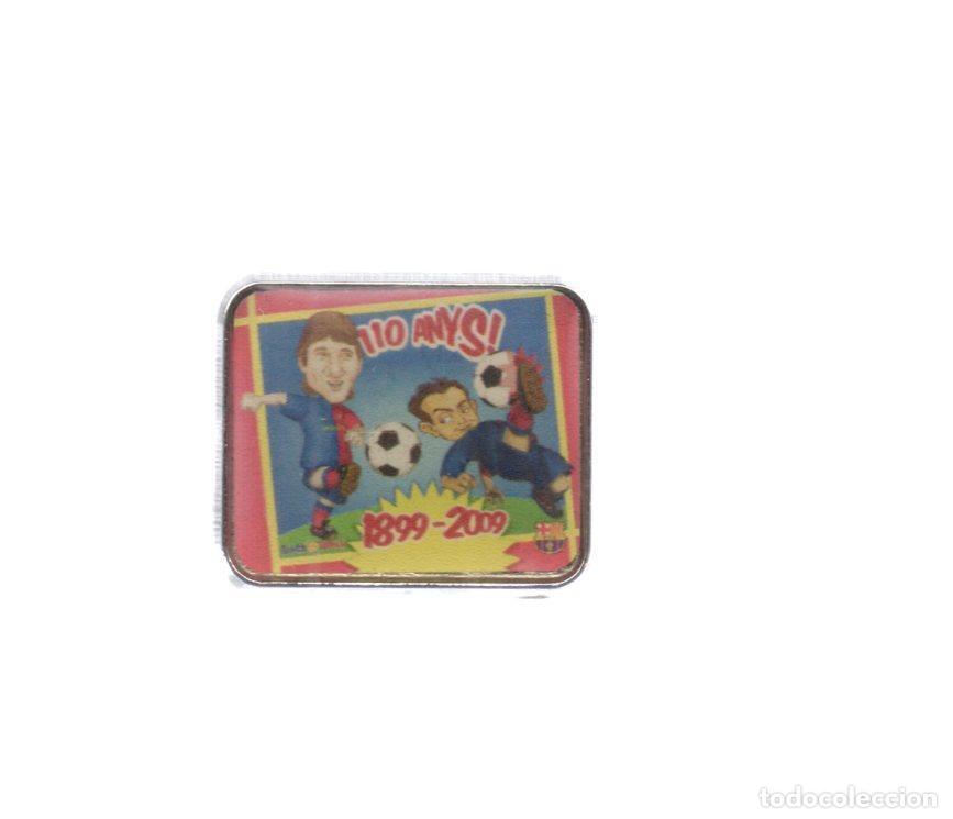 Collection Magazines and Newspapers: V49162: Pin del Bar&ccedil;a con Messi 110 aniversario 1899 2009 - NULL