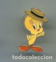 Colecionismo de Revistas e Jornais: Pins metal: Piolin con sombrero estilo Maurice Chevalier - Varios