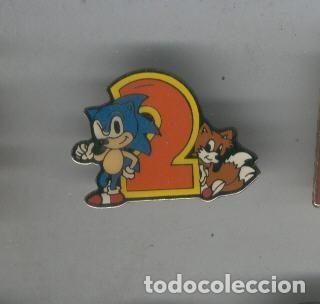 Sammeln von Zeitschriften und Zeitungen: Pins: - Varios