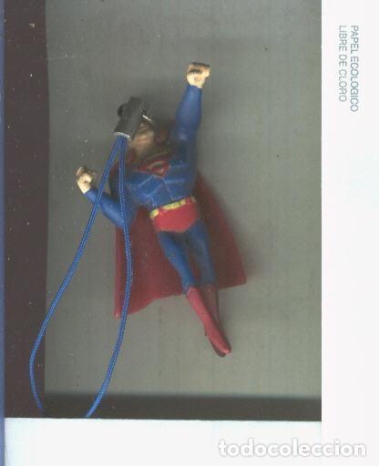Coleccionismo de Revistas y Peri&oacute;dicos: Figura colgante plastico 5 cm altura de Superman - Varios
