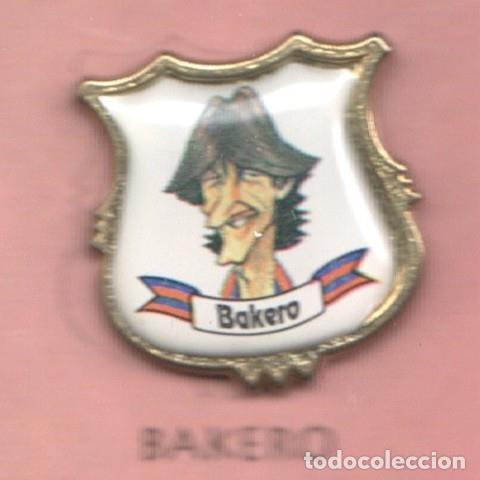 Collection Magazines and Newspapers: Pins: Bakero jugador del Bar&ccedil;a - Varios