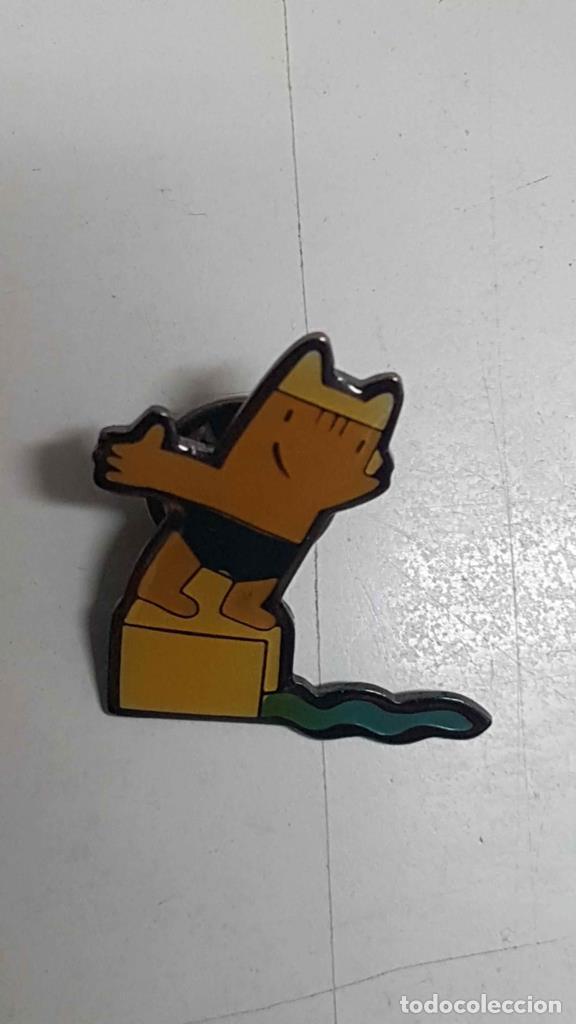 Collezionismo di Riviste e Giornali: Pins: Cobi nadador, Mascota de las Olimpiadas de Barcelona 1992 - NULL