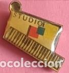 Collection Magazines and Newspapers: Varios E00393: Pin Studio Line - Varios