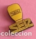 Coleccionismo de Revistas y Peri&oacute;dicos: Varios E00371: Pin Cadena Ser - Varios