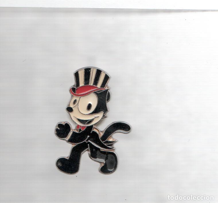 Colecionismo de Revistas e Jornais: Pins: Felix el Gato - Varios