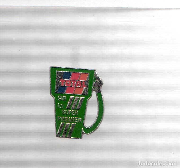 Collection Magazines and Newspapers: Pins: Gasolina Total - Varios