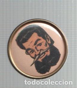 Collezionismo di Riviste e Giornali: Pins: serie 1: Taurus, serie El Jabato - Varios