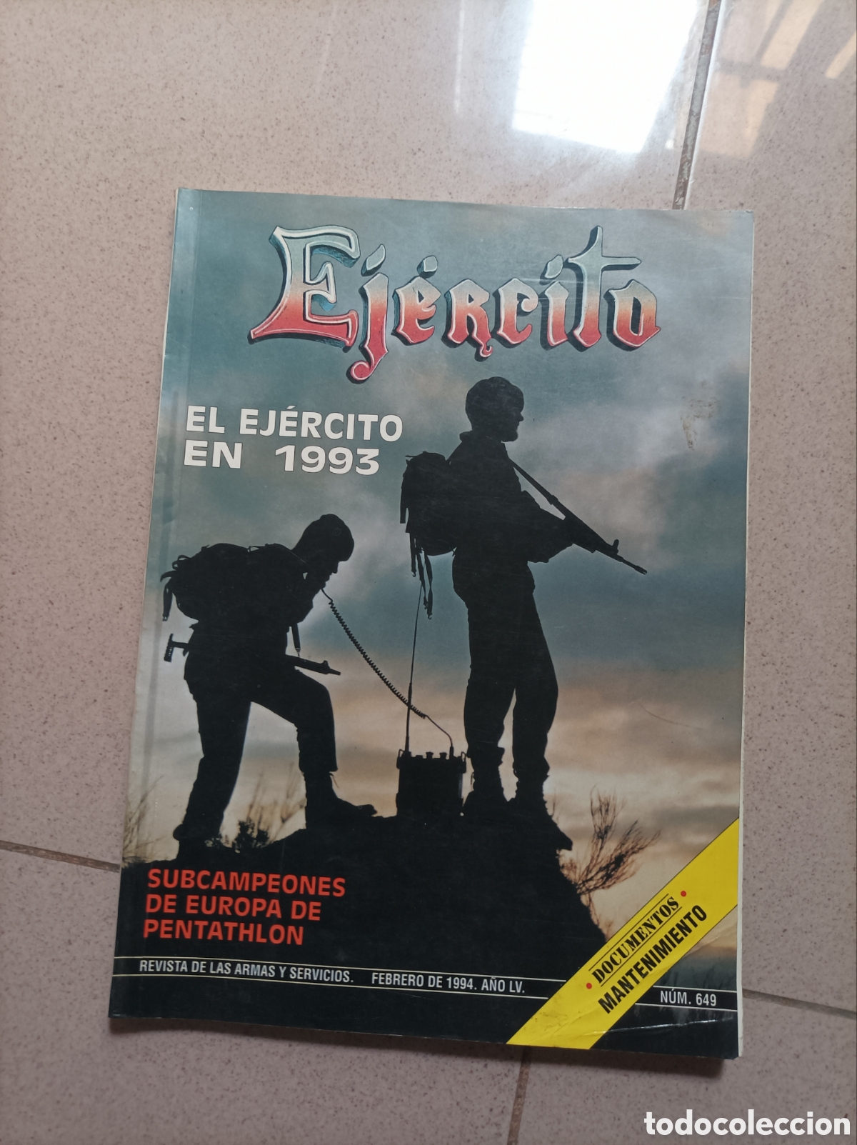 Coleccionismo de Revistas y Peri&oacute;dicos: Revista Ej&eacute;rcito. N&uacute;mero 649 - Febrero 1994. Muy buen estado.