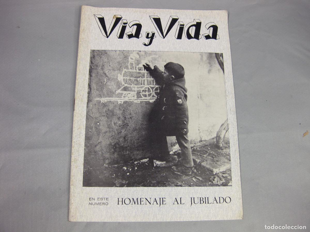 Coleccionismo de Revistas y Peri&oacute;dicos: REVISTA VIA Y VIDA. JUNIO DE 1964. HOMENAJE AL JUBILADO. HERMANDAD FERROVIARIA. VITORIA