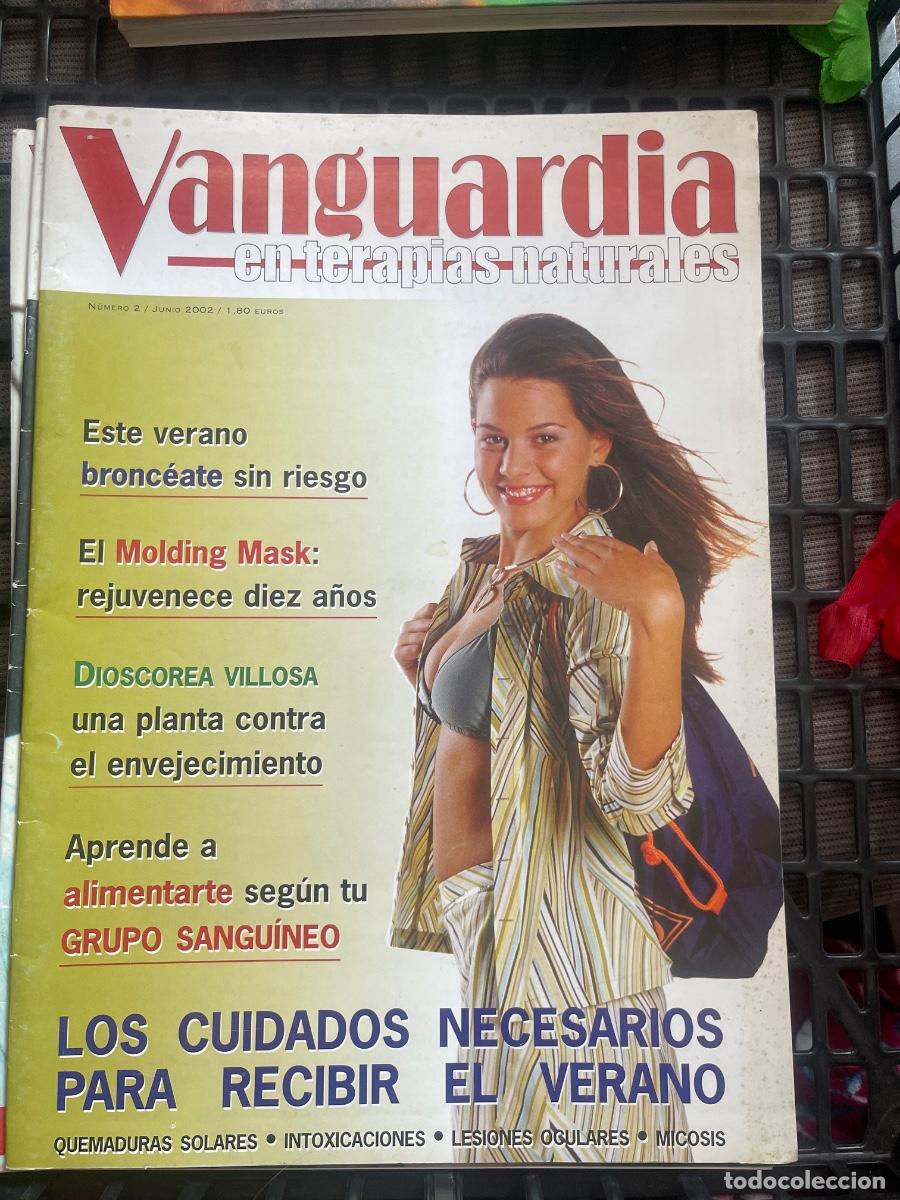 Coleccionismo de Revistas y Peri&oacute;dicos: Lote 3 Revistas LA VANGUARDIA - TERAPIAS NATURALES (2002) - N&uacute;meros 2, 3 y 4