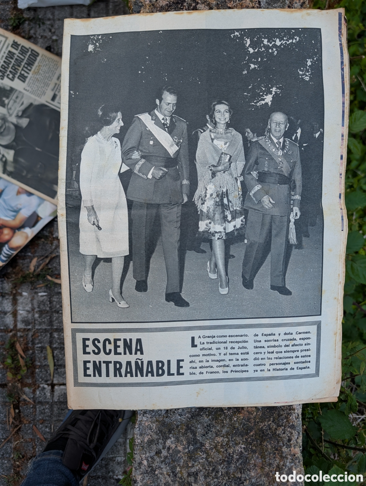 Collection Magazines and Newspapers: &rdquo;Suplemento Hist&oacute;rico 1975: Franco y Pr&iacute;ncipes en La Granja + Comuni&oacute;n Felipe VI