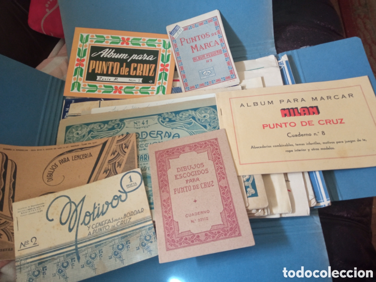 Coleccionismo de Revistas y Peri&oacute;dicos: Lote de 22 antiguas revistas para bordar