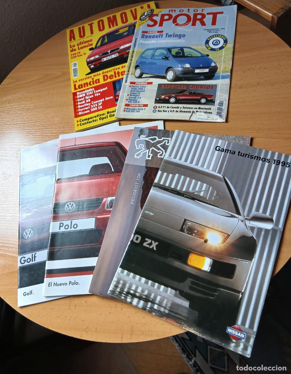 Coleccionismo de Revistas y Peri&oacute;dicos: Cat&aacute;logos (3) y Revistas (2) de coches de diferentes marcas de 1994 (peso 1,6 kg)