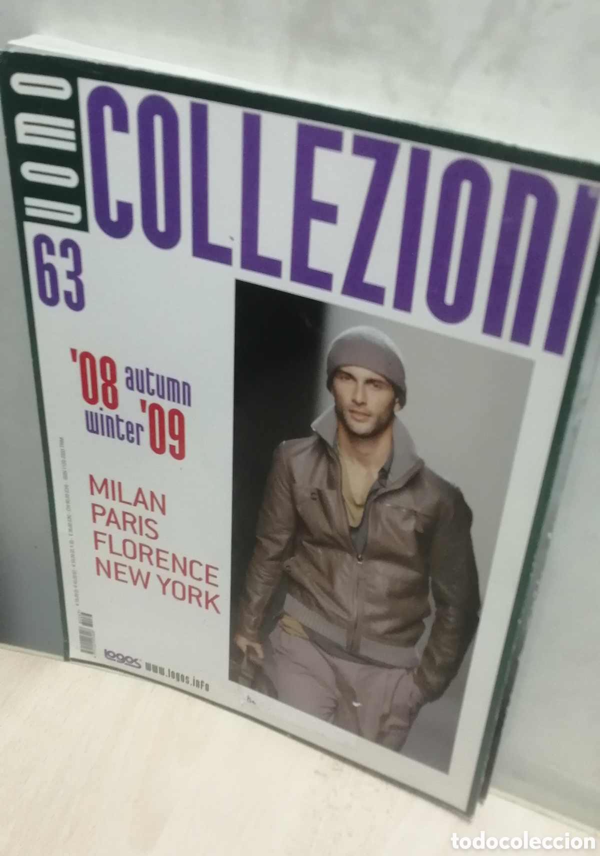 Coleccionismo de Revistas y Peri&oacute;dicos: Uomo Collezioni N&uacute;mero 63 correspondiente a la temporada Oto&ntilde;o/Invierno 2008-2009.
