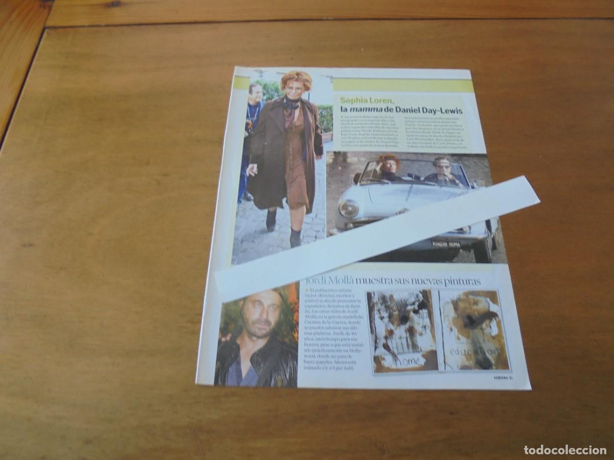 Coleccionismo de Revistas y Peri&oacute;dicos: CLIPPING 2009: SOF&Iacute;A LOREN. JORDI MOLL&Aacute;. DANIEL DAY-LEWIS. MISCHA BARTON. GEORGE CLOONEY.
