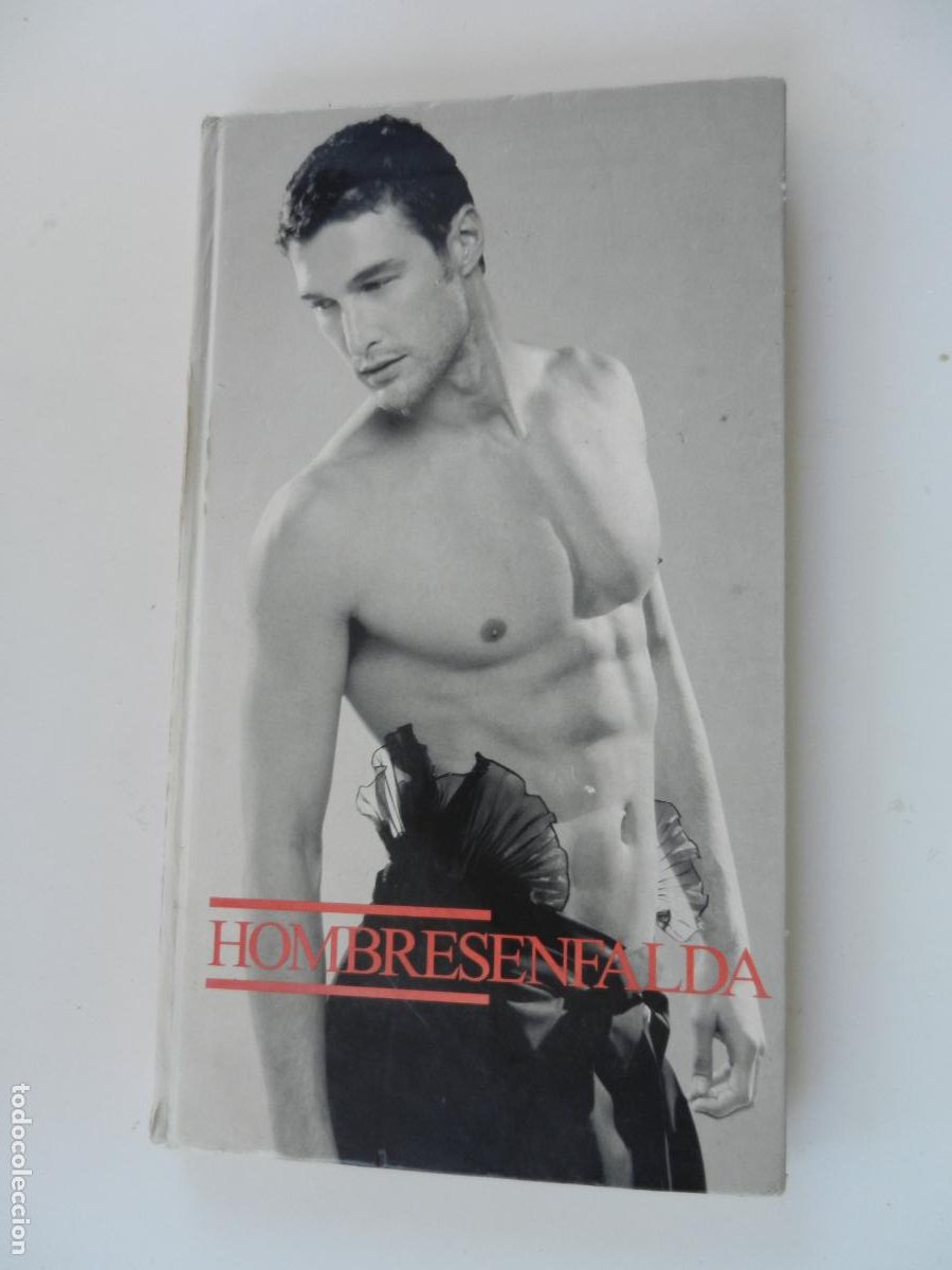 Coleccionismo de Revistas y Peri&oacute;dicos: CATALOGO HOMBRESENFALDA SEMANA INTERNACIONAL DE LA MODA -2006
