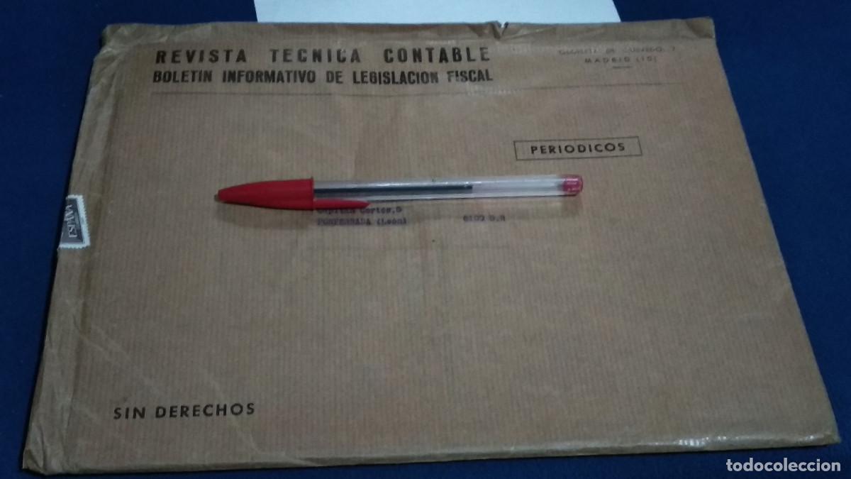 Coleccionismo de Revistas y Peri&oacute;dicos: REVISTA TECNICA CONTABLE + BOLETIN INFORMATIVO DE LEGISLACION FISCAL 1975